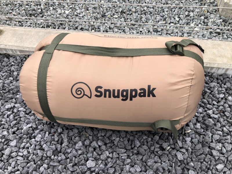 ベースキャンプスリープシステム 【Snugpakのコスパ最強シュラフで快眠